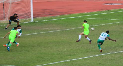 كاسينجو ورفعت يقودان المصري للفوز وديًا بسداسية أمام العامرية